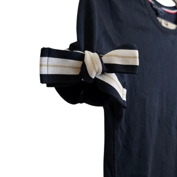 Tommy Hilfiger Women’s Medium Navy Tee Bow Sleeve Detail 100% Cotton Logo Shirt - Picture 5 of 8